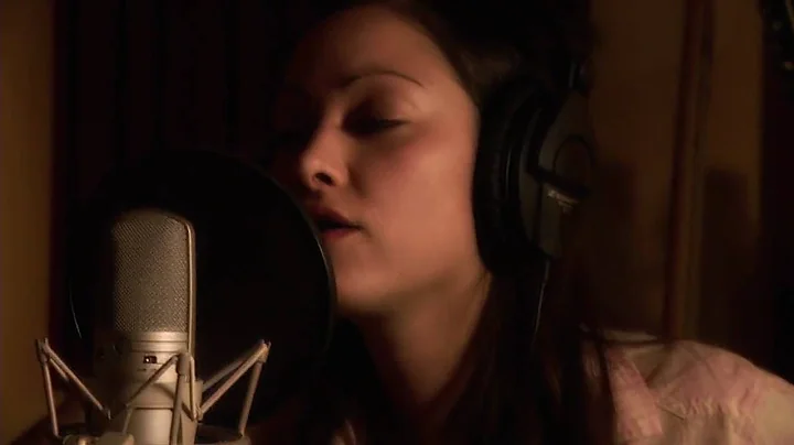 Jill Sikorski singing "Me & Bobby McGee