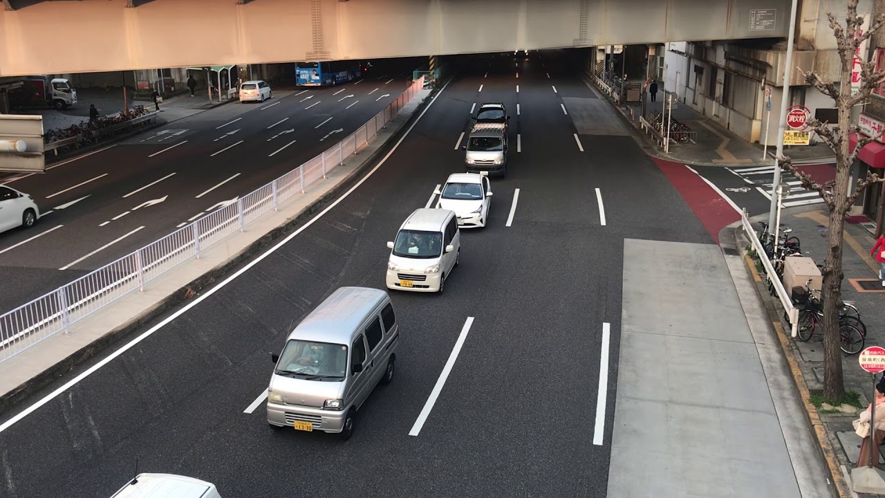 信じられないことに救急車や消防車等の緊急車両を避けない車や人が増えている ぽんぽこモバイラーのまとめ