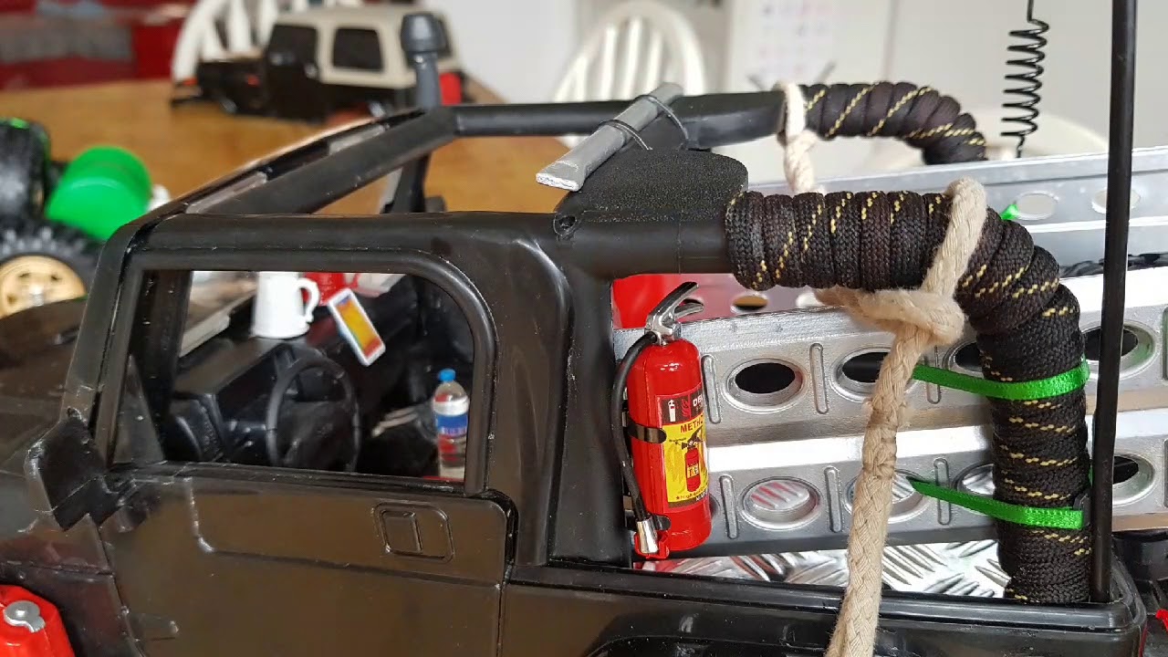 CC01 Jeep rig slideshow.