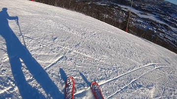 Skiing in Geilo red run (run 26) top to bottom 2020!