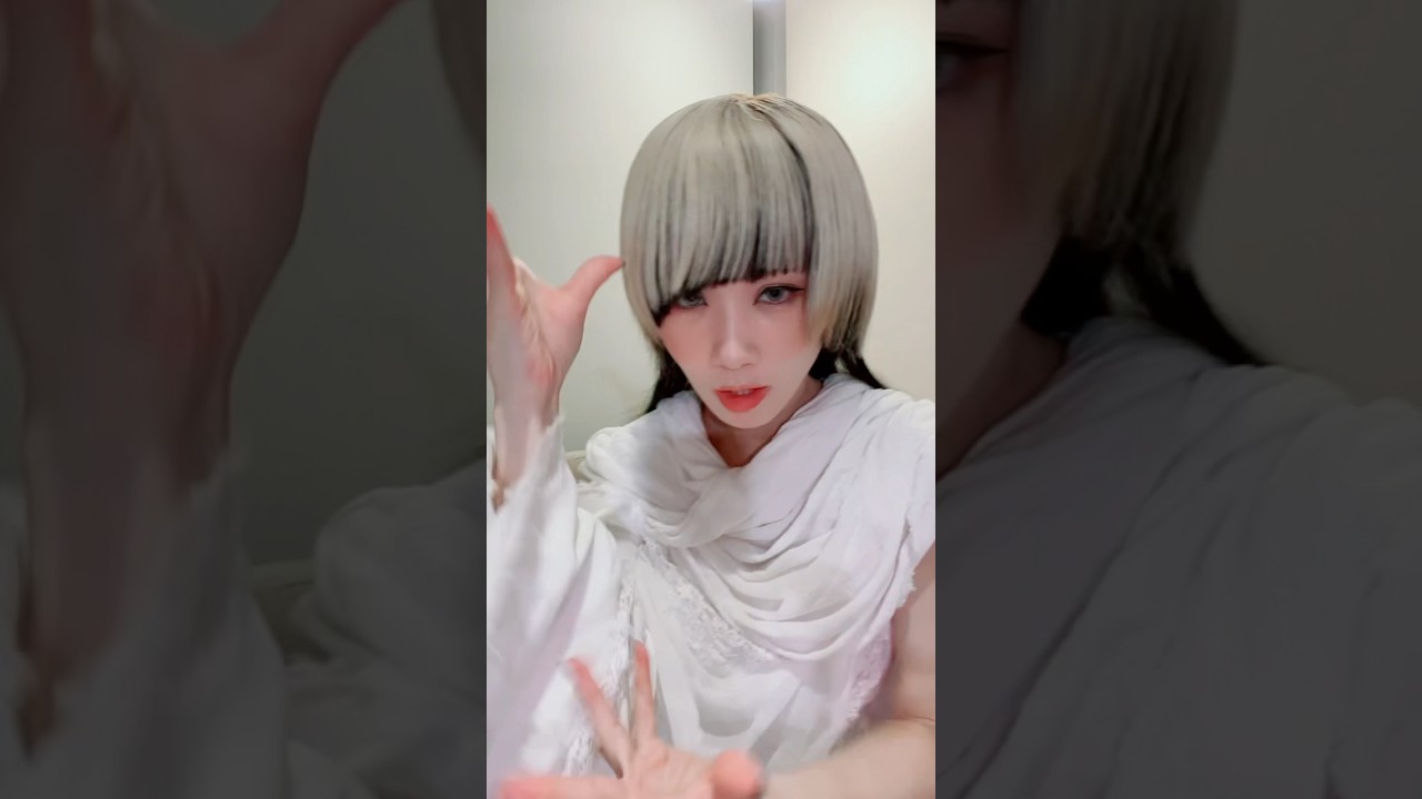 横アリで初披露した #うつくしじごく ライヴでの手振りです🤌🤌🪷