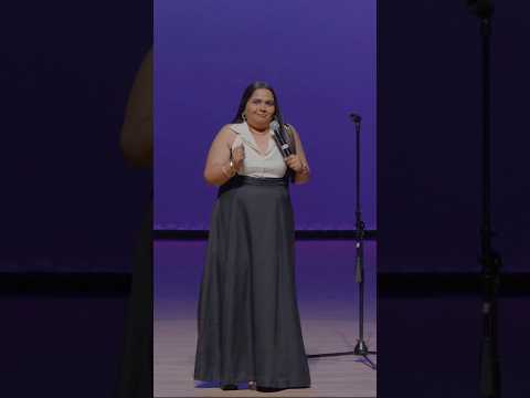 It’s backless! #standupcomedy #comedy #kareenakapoorkhan