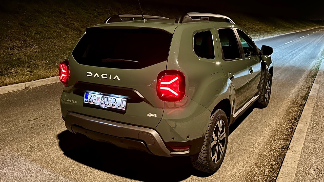 DACIA DUSTER 2023 Facelift at NIGHT - new LED lights, exterior ...