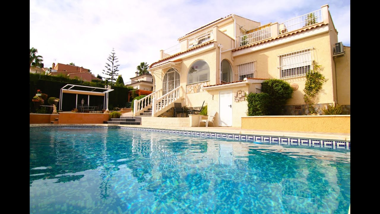 Fully Furnished Villa with Pool in Ciudad Quesada