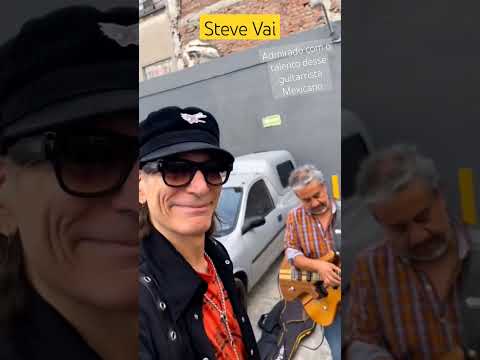 Steve Vai Admirando