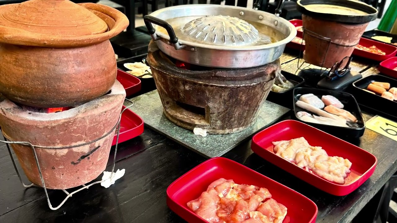 Thai BBQ Guide: Hotpot, Sizzler Plate & Mookata - A Local Experience!