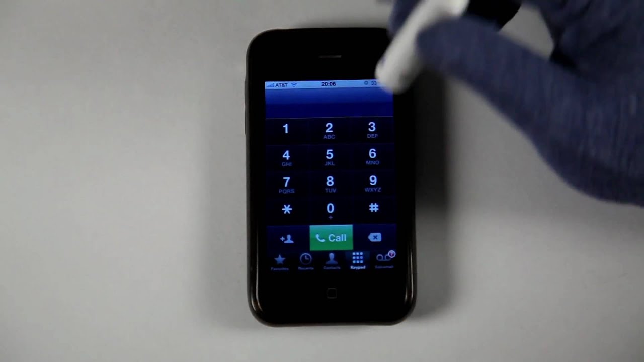 iPhone Touchscreen Winter Trick