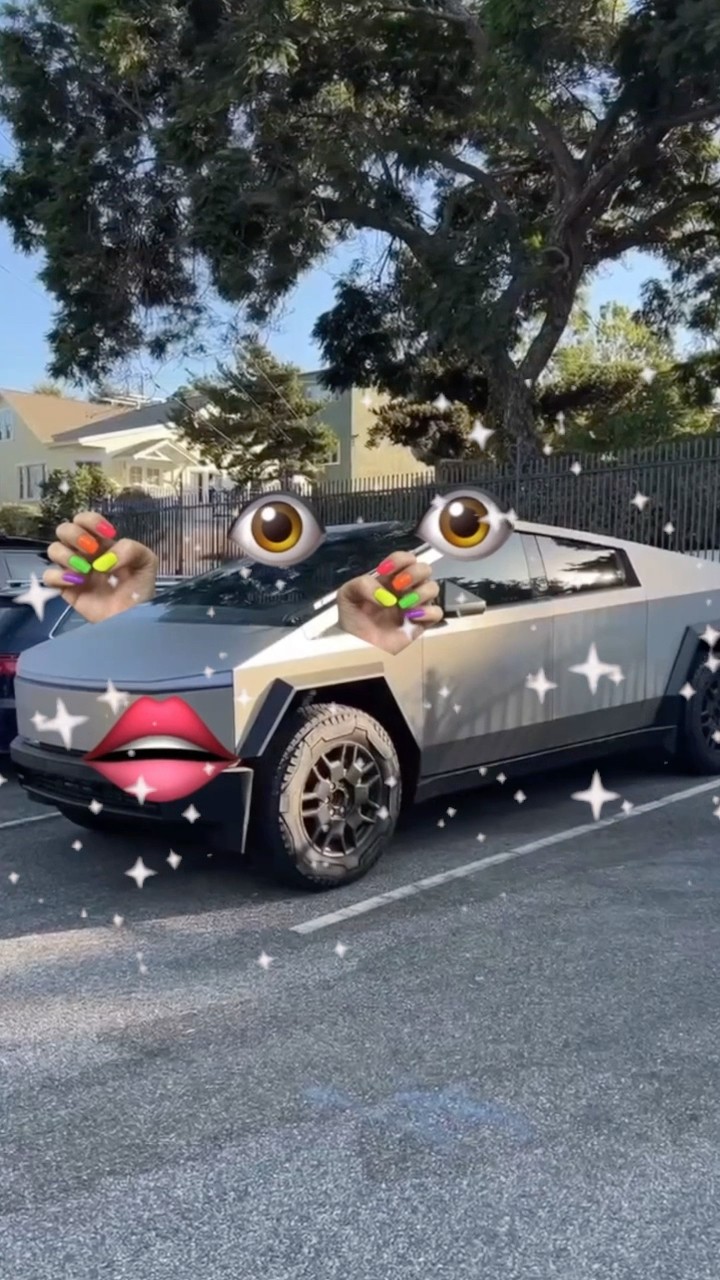 The UGLY Cyber Slay Truck #TheManniiShow.com/series