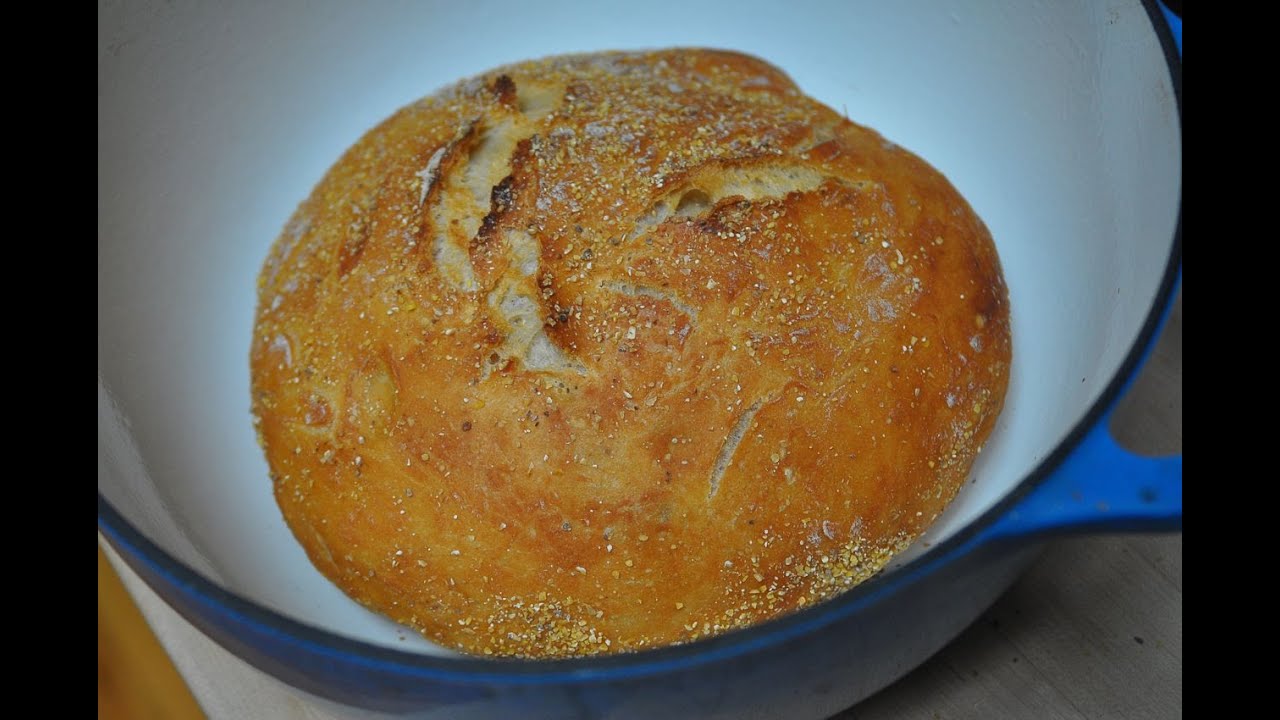 Review: Challenger Bread Pan Is My Secret to Perfect Bread + Photos