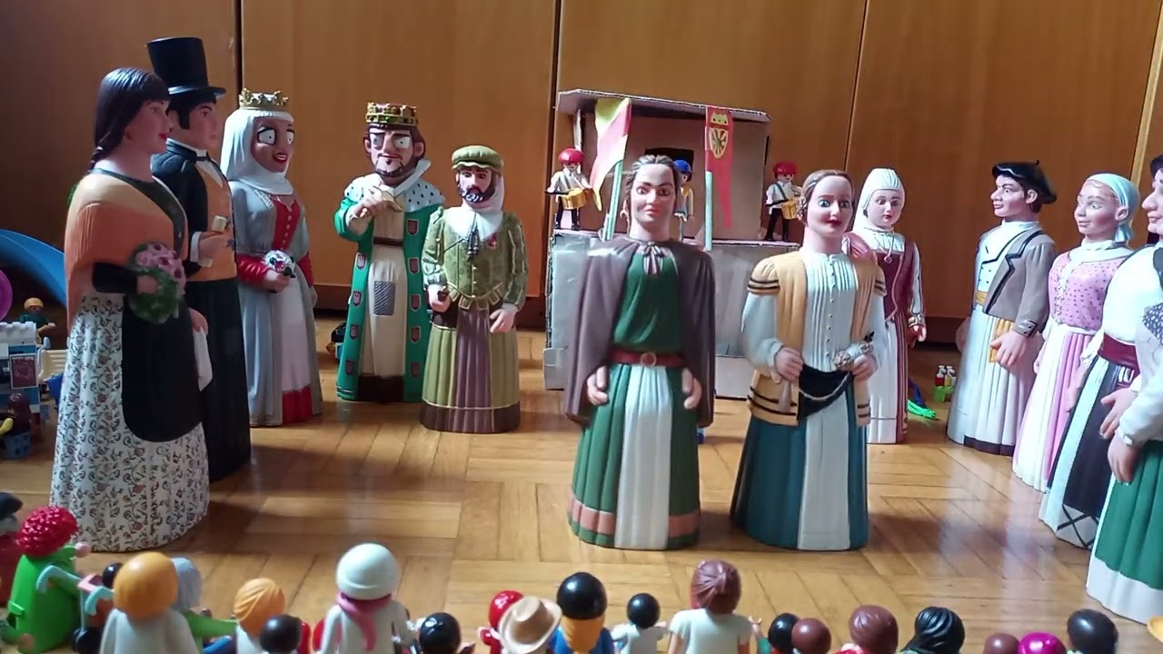 Concentración y Presentación gigantes de Villava en goma