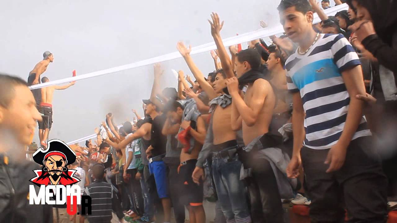 J4 - CAK vs JSKT : AMBINCE & CRAQUAGE  ULTRAS REVOLTES.