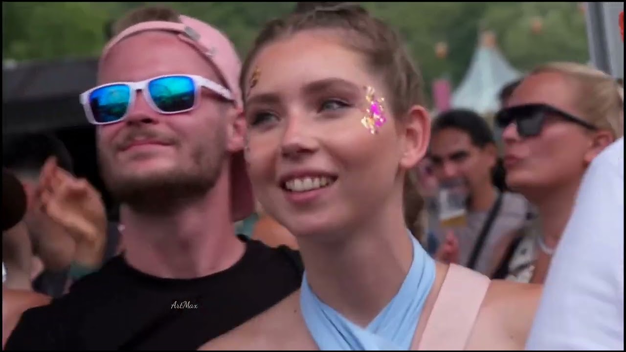 Watch JMS, Matt Skyer — Georgia (Temple One Remix) on YouTube Watch JMS, Matt Skyer — Georgia (Temple One Remix) on YouTube