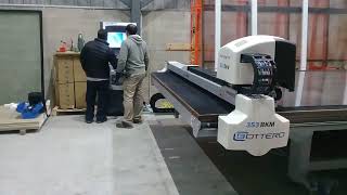 Corte De Vidrio Ldo Con Mesa Bottero De Corte Monolitico