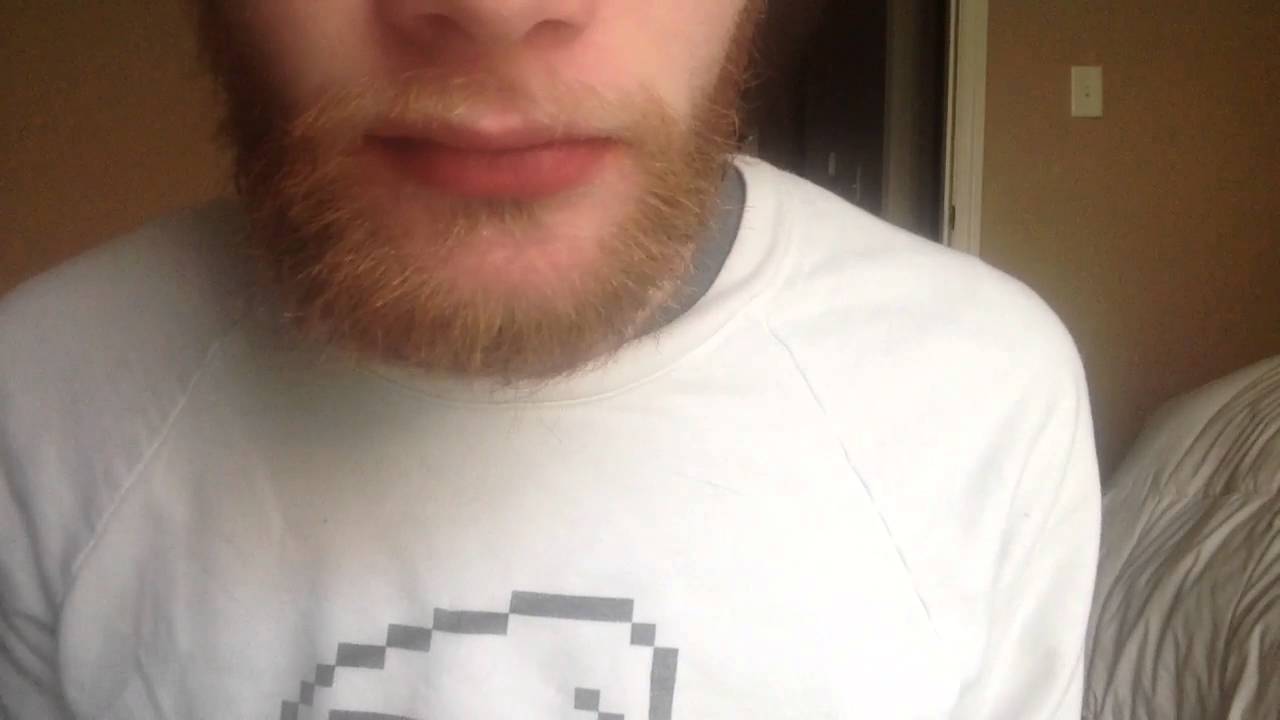 ASMR - Eating Pizza Hut/Whisper #242