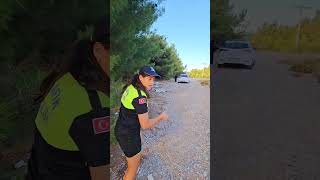 Melisa Arabada Yabancı Biri Var Eyvah.