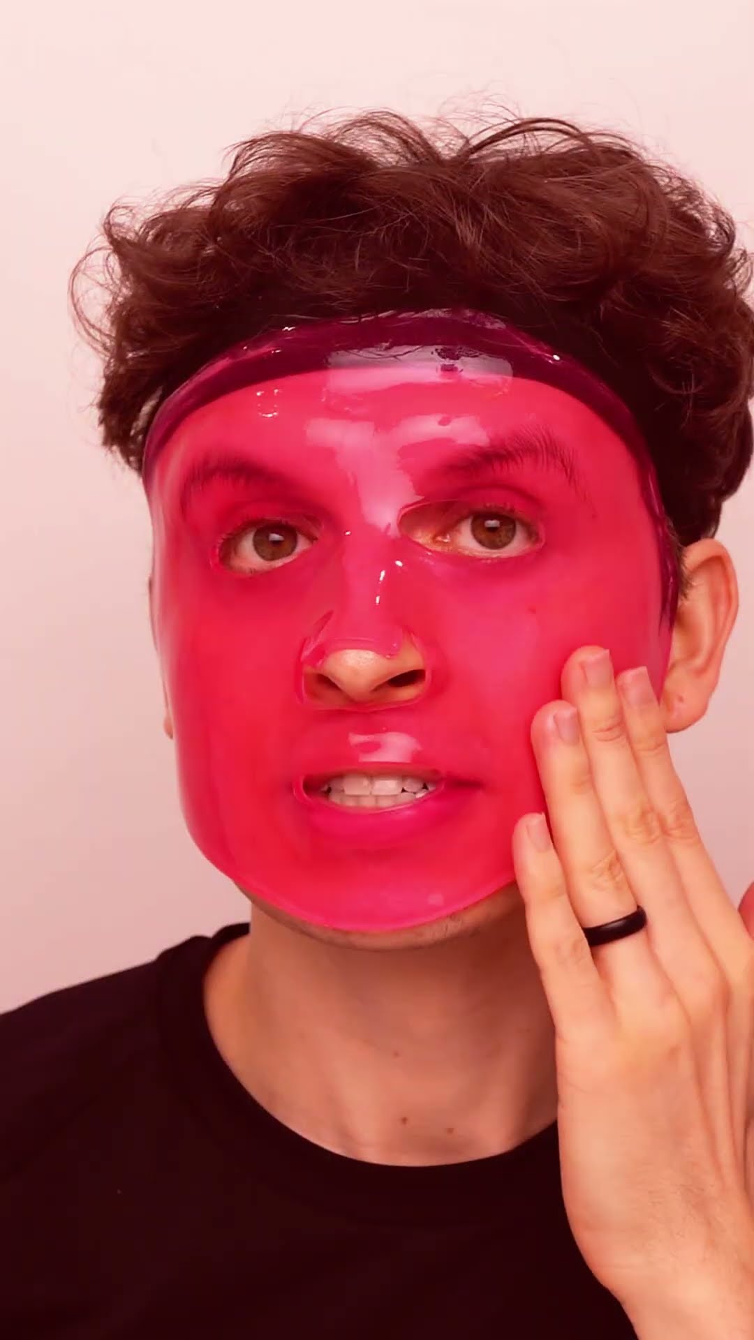Guess The Face Mask