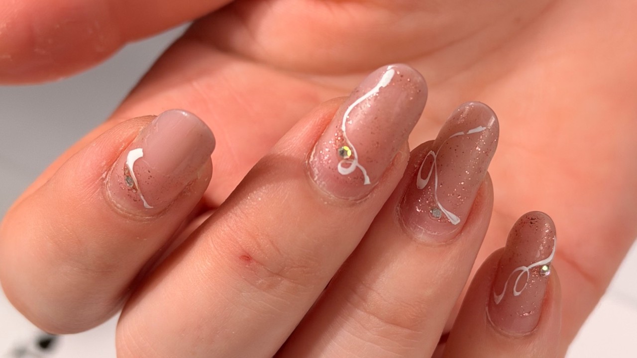 КОРРЕКЦИЯ НОГТЕЙ. Виктория Авдеева