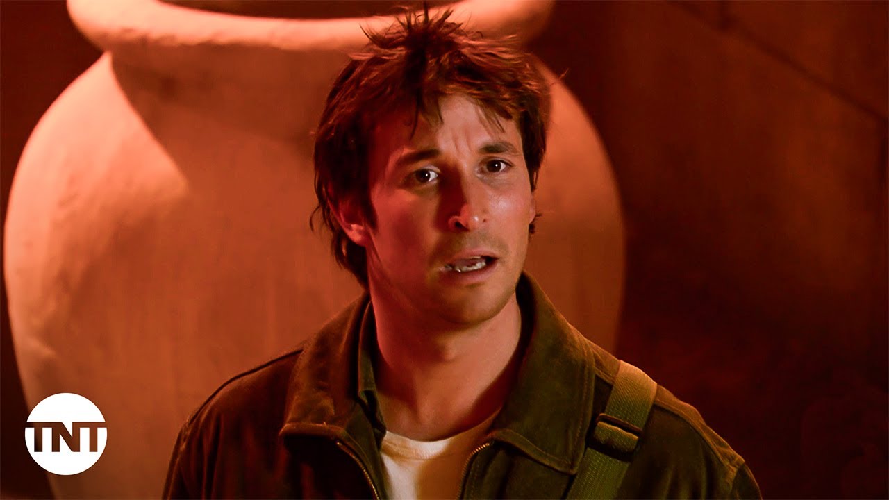 Flynn and Emily Find the Key of Solomon [CLIP] | The Librarian: Return to King Solomon’s Mines | TNT