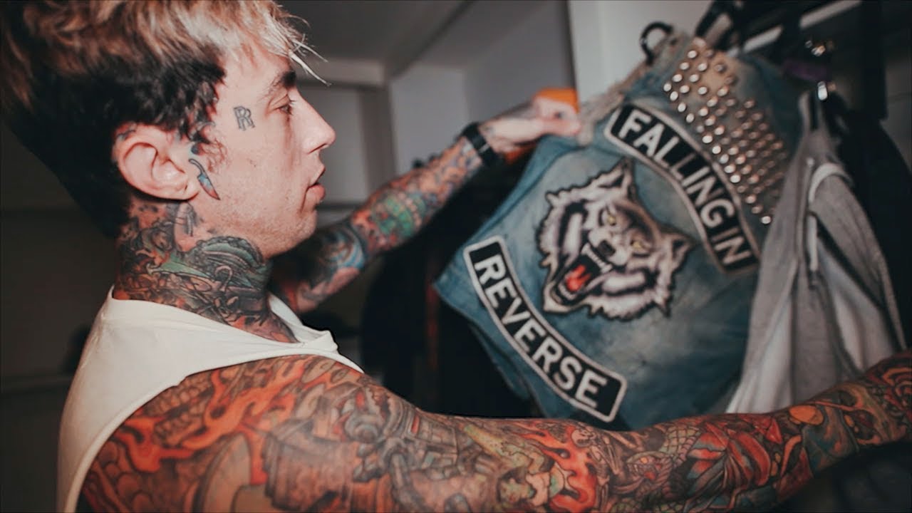 Ronnie Radke lead singer of Falling in Reverse : r/nattyorjuice