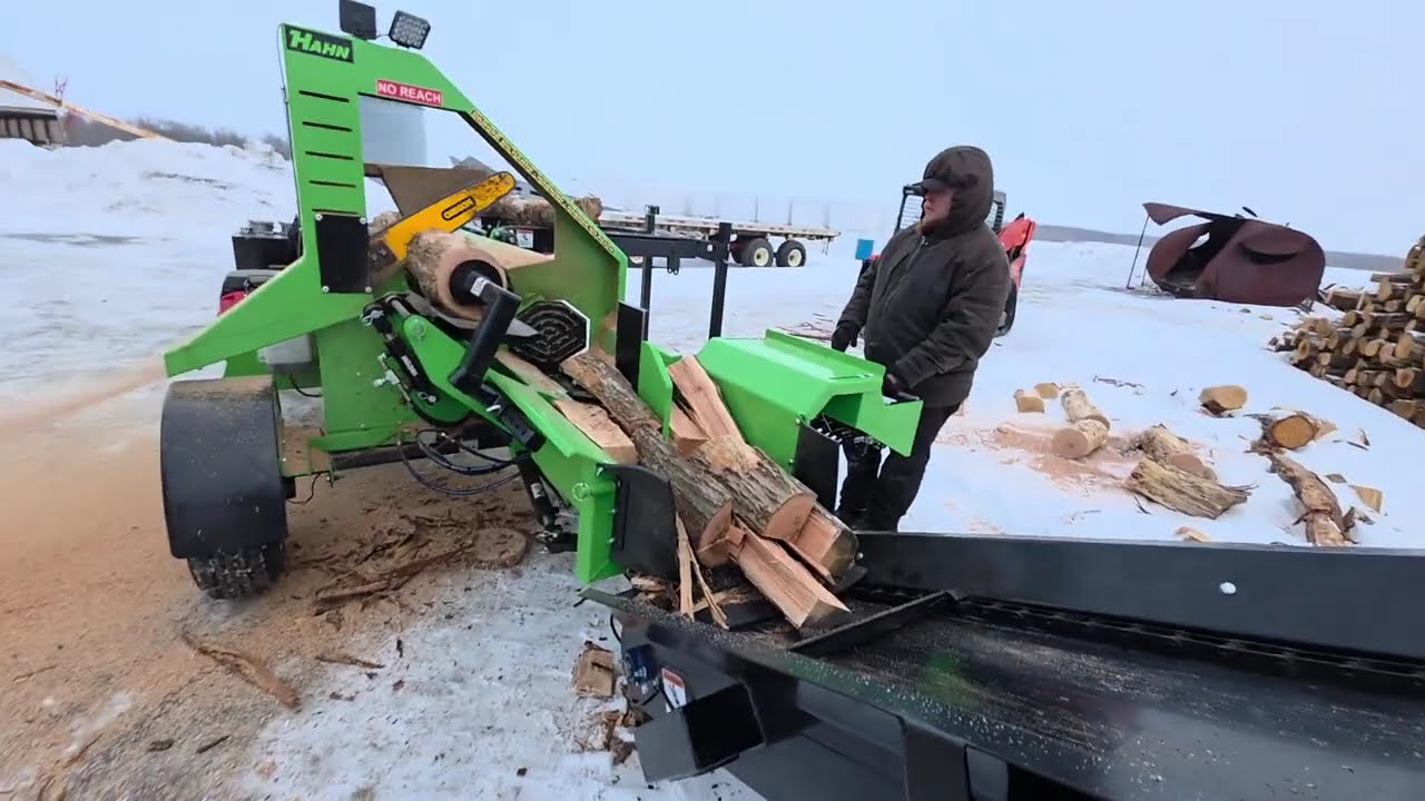 Cold Weather Testing The New HAHN Mini-Pro 250/B2 Firewood Processor