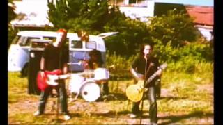 Miniatura del video "Hi-STANDARD - Kids Are Alright [OFFICIAL MUSIC VIDEO]"