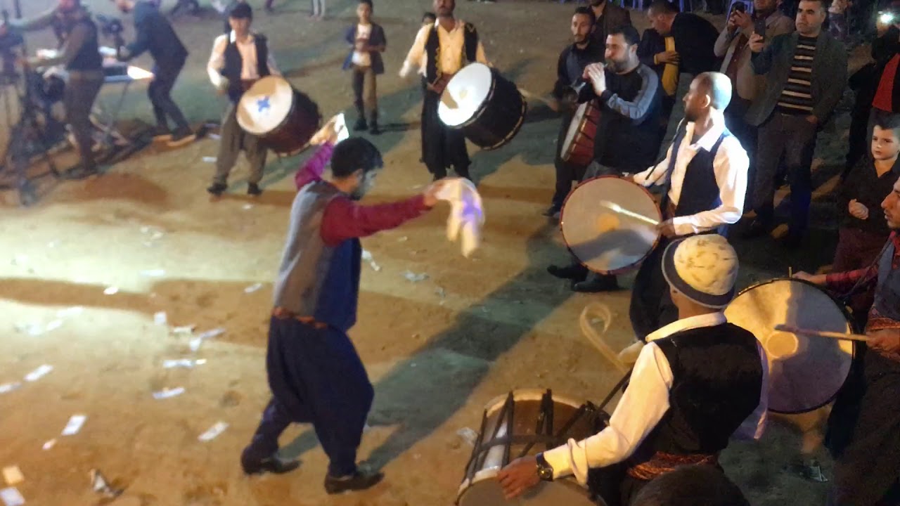 Nimet gezer Aşiret düğünü