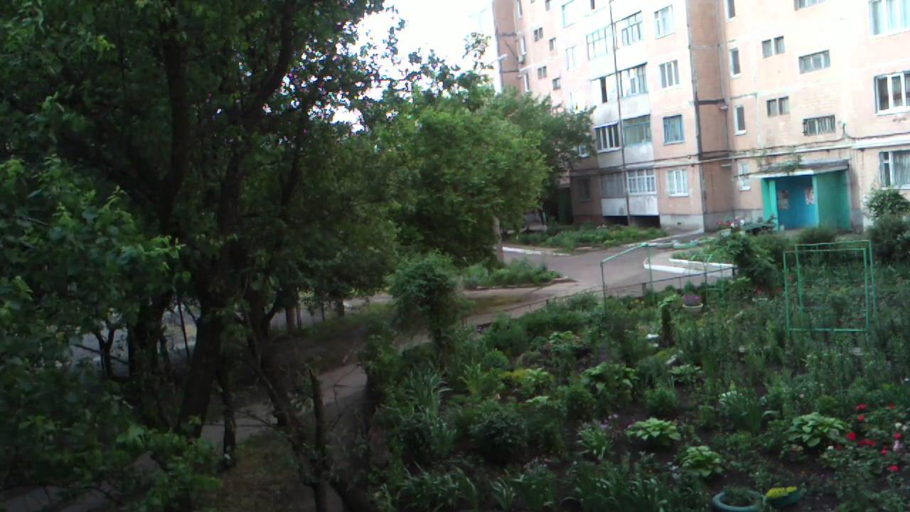 Кв луганский г луганск. Квартал Южный Луганск. Кв Южный Луганск. Южный 5б Луганск. Г. Луганск, квартал Южный, д.5