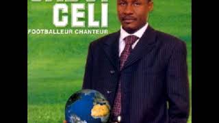 Video thumbnail of "GADJI CELI (Femme De Feu - 2000) 05- Amoudjou [Jolie Femme Africaine]"