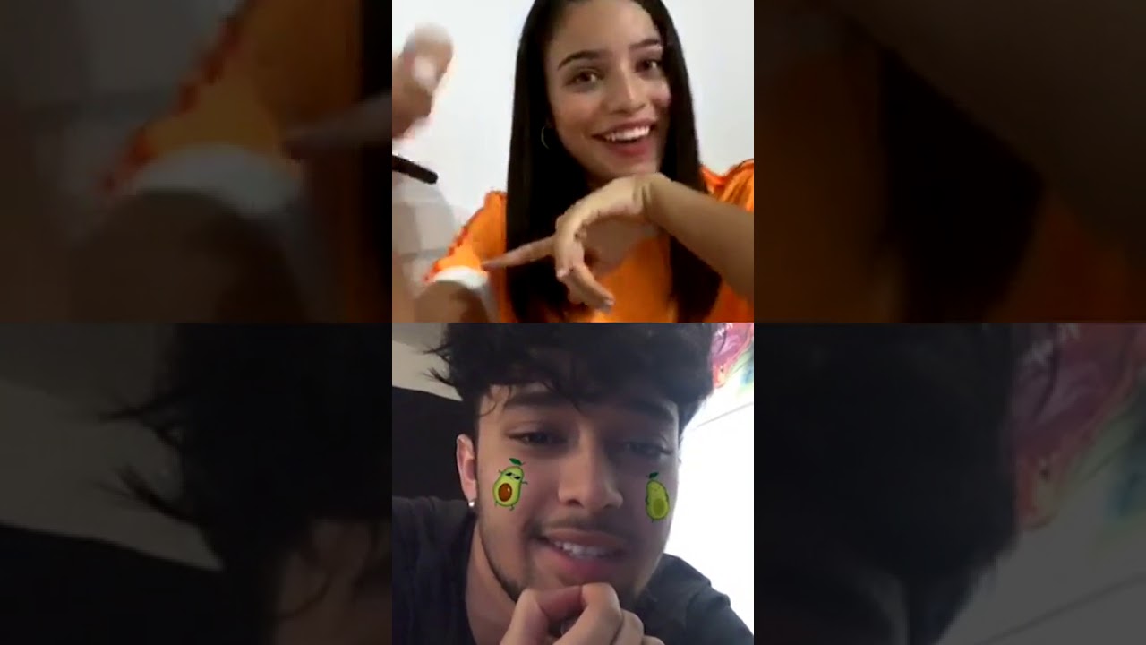 Joel canta en el live de Emilia