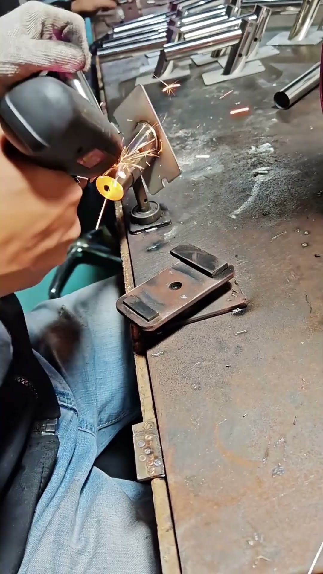 Stainless steel handle welding process