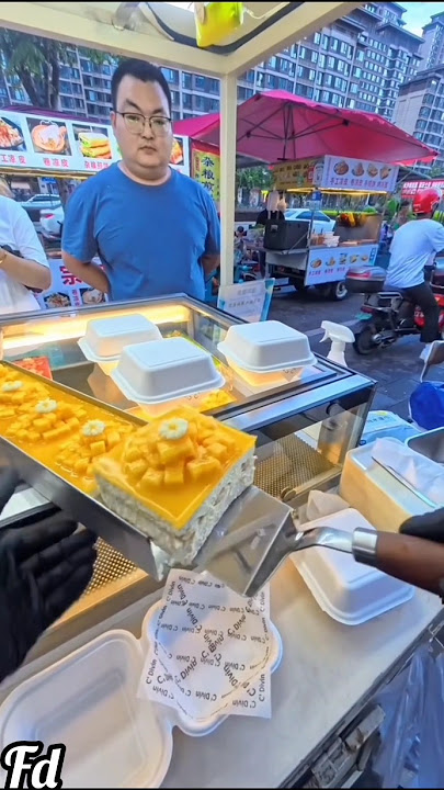 Selling Tiramisu Cake🍓🍋🍫🍇🥭#cake #douyin #satisfying #dessert #chinesedessert #delicous #fyp #viral