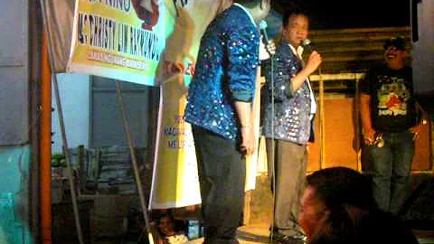 Asado duo live at mabagos (tondo fiesta) laughtrip! haha!