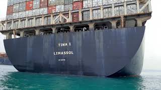 Kapal MV.TINA I kandas di perairan Batu Berhenti, Selat Singapore