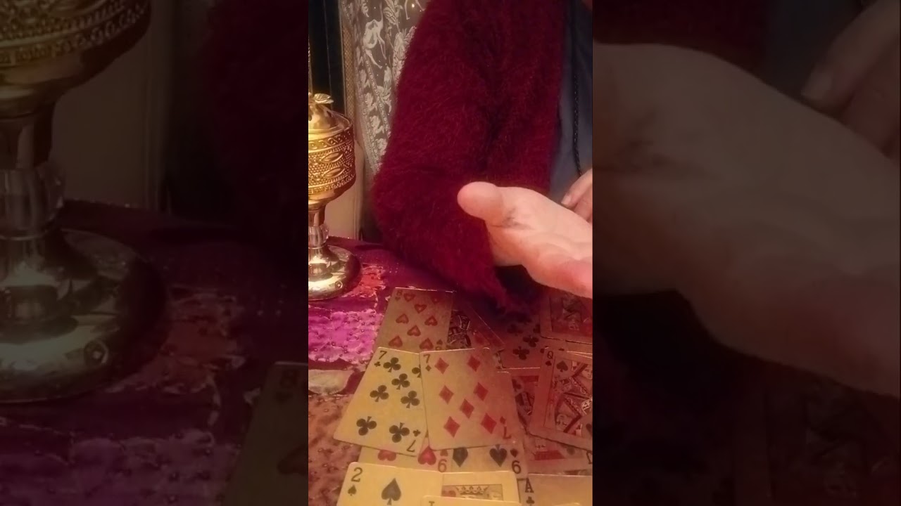 Ερωτικό τρίγωνο!!