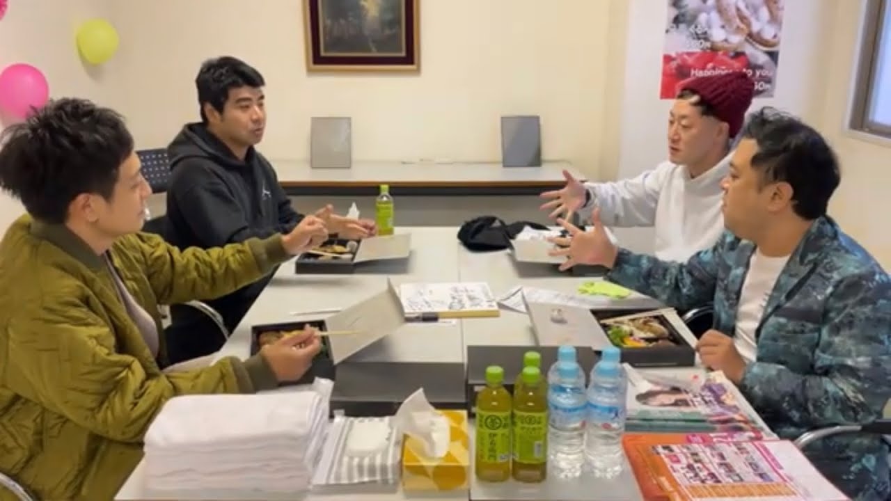 刺激がないから楽屋で悪戯してみた。