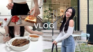 [VLOG]새 일 시작하느라 정신없는 일상 속 집밥으로 힐링 하기🥞｜성수,압구정 핫한 맛집｜따릉이로 사무실 보러 다니기｜판콘토마테,일본식 가지 덮밥,팬케이크,돼지고기 짜글이