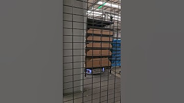 Geek+ by Invar at Wincanton, Dec 2023  #automation #robots