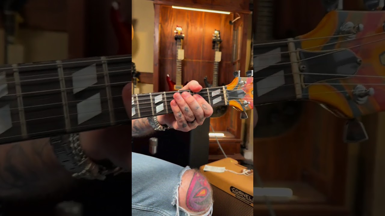 This Gibson SG R-1 Came Straight from the Jungle 🌴🔥