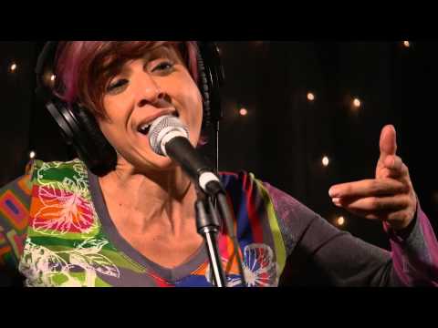 Bossacucanova - Deixa Pra La (Live on KEXP)