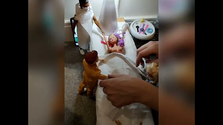 Barbie - Hart Mediclinic, C-section: Season 25, Ep...