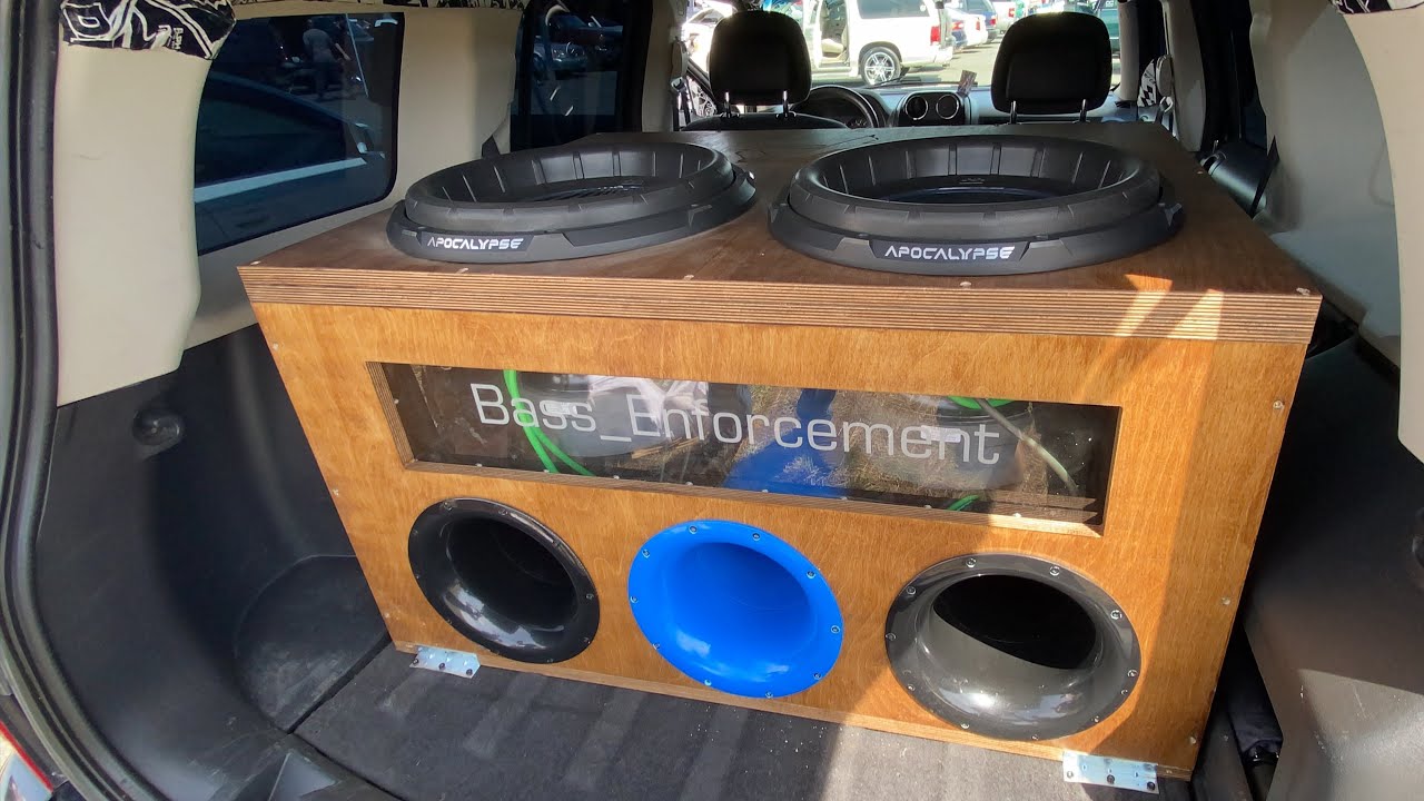 2-15-subwoofers-tear-up-this-vehicle-youtube