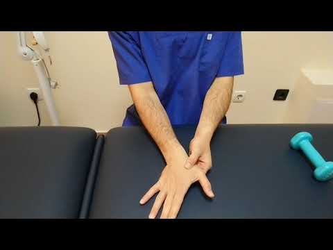 Видео: Натъртен пръст на ръката: какво да правите у дома, как да лекувате