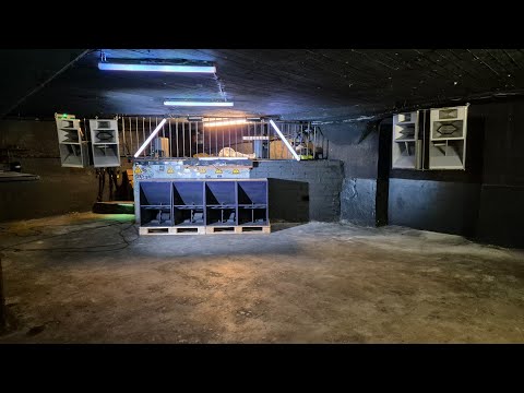 Calibrating the Funktion-One sound system for the basement of the Fusion Club in Münster – Sound ...
