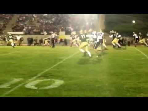 Arroyo runs for 20 yards and Hawks 1st down