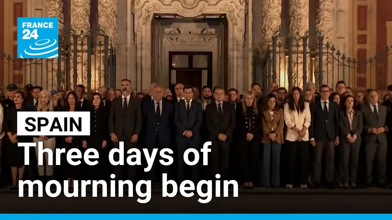 Spain begins three days of mourning after train crash kills 69 • FRANCE 24 English