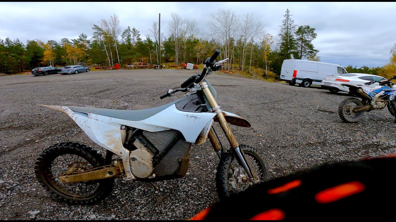 Stark Varg test ride at Haninge MK | Swedish enduro