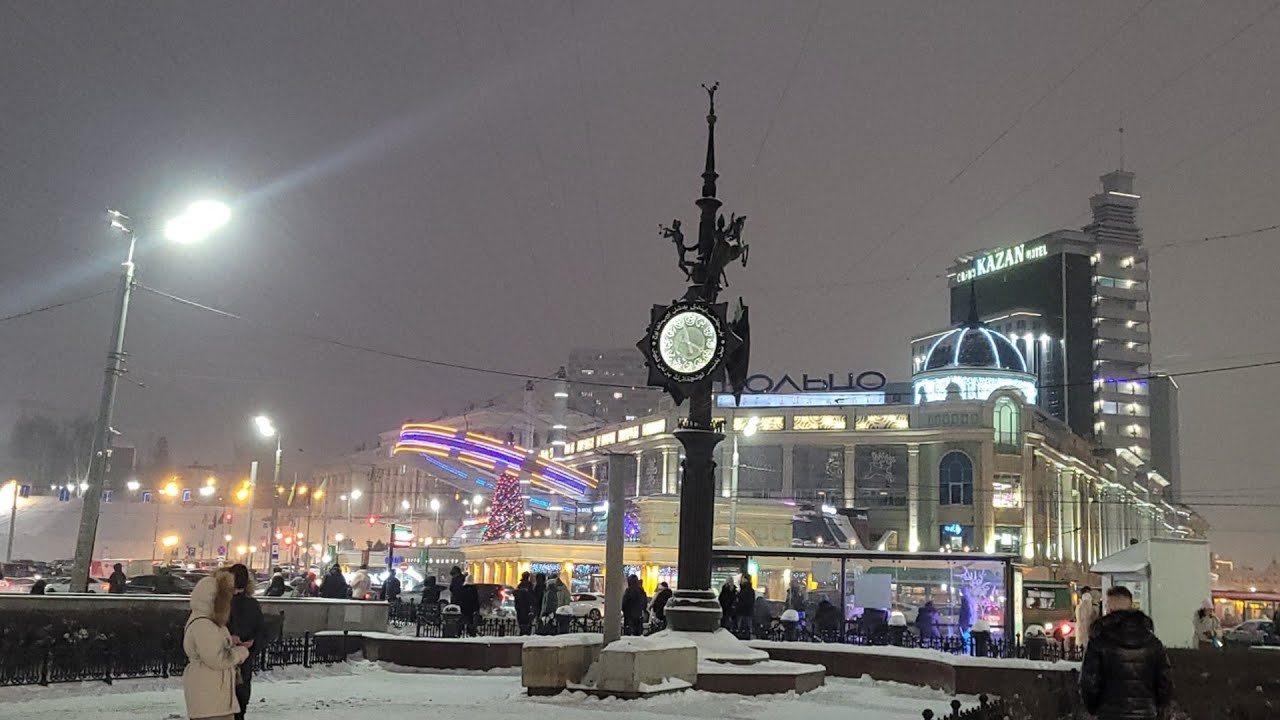 Казань. Улица Баумана. По ней стоило пройтись не смотря на мороз.