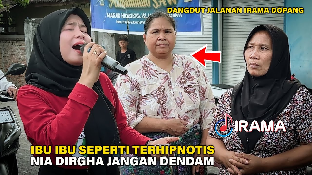 Si Ibu Terpukau Dengan Suara Merdu Nia Dirgha Jangan Dendam Versi Musik Jalanan Irama Dopang