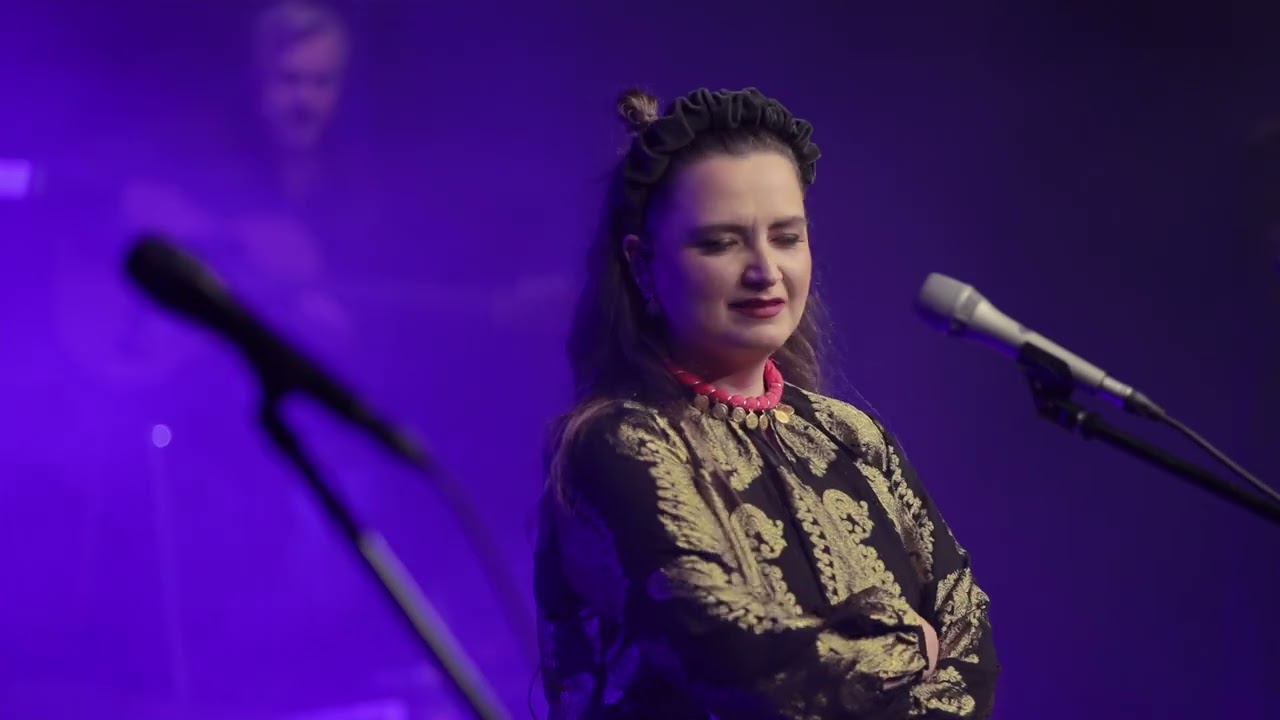 Dikanda   Usti Usti V1