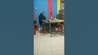 CAK MALIK dibalik kesuksesanya dia tetap pekerja keras SALUT cak malik 👍👍👍👍